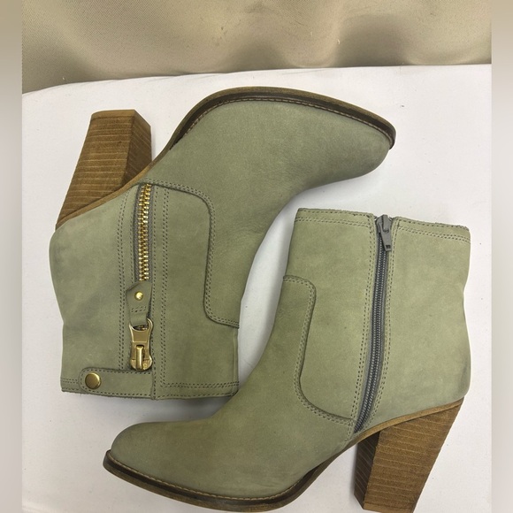 ALDO Green-Gray Leather Zip High Heel Ankle Boots Womens Size 9 - Picture 3 of 15